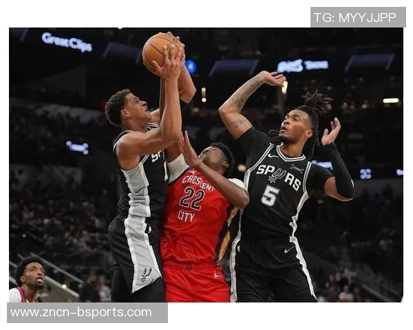 马刺阵容大幅缩水福克斯索汉缺席对阵鹈鹕比赛至少四人缺阵 马刺阵容大幅缩水福克斯索汉缺席对阵鹈鹕比赛至少四人缺阵