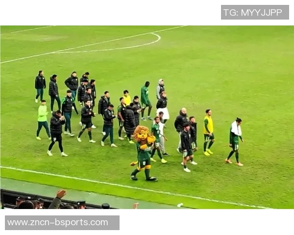 国安主场失利海牛球迷嘘声四起球员赛后谢场遭冷遇