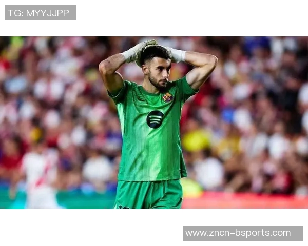 亚马尔尽管耻骨伤病未愈仍坚持训练展现顽强斗志